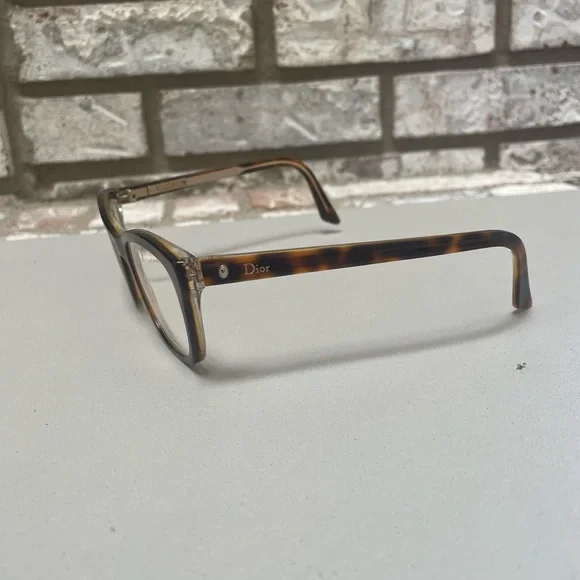 Dior eyeglasses! - Picture 3 of 4